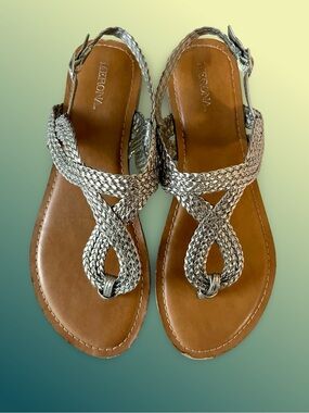 Merona Metallic Silver Braided T-Strap Flat Sandals Sz8